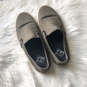 Olive Men’s Vans Surf Slip-on. Size 10.